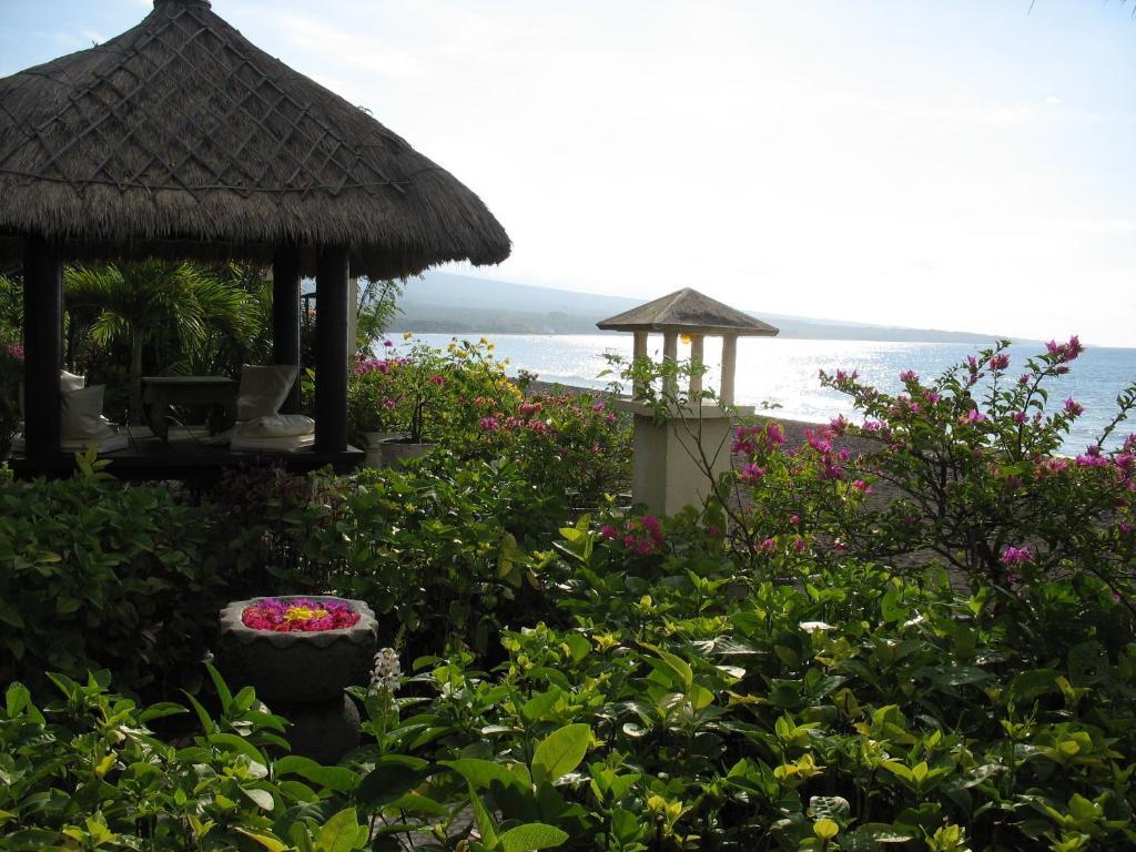 Kembali Beach Bungalows Amed  Exterior photo